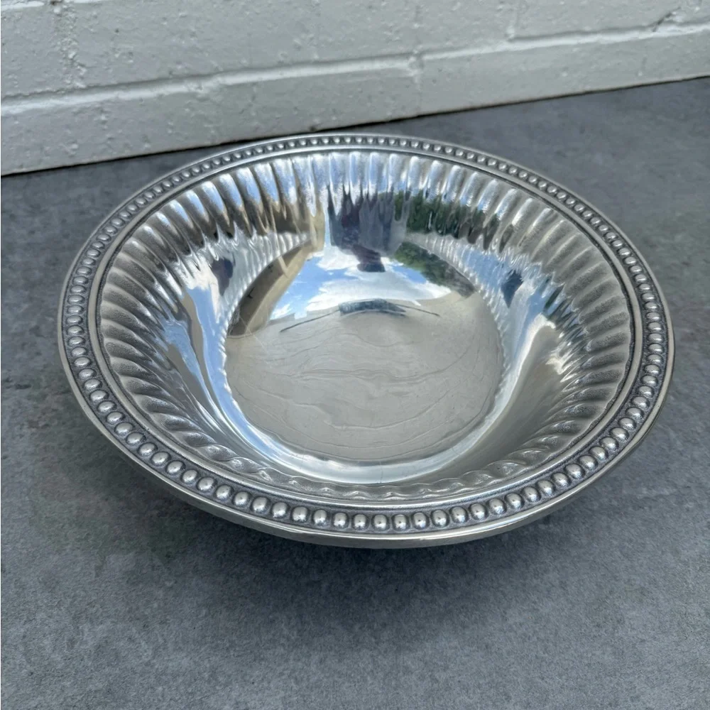Wilton Armetale Flutes and Pearls Small Serving Bowl